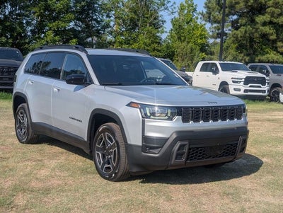 2026 Jeep Cherokee Laredo