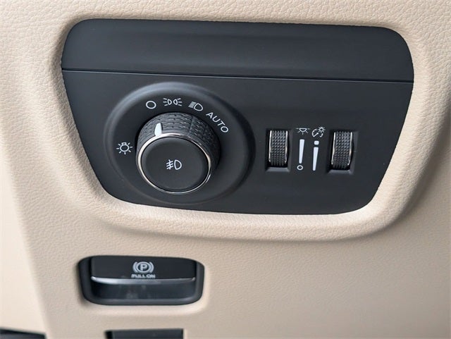 2026 Jeep Cherokee Overland