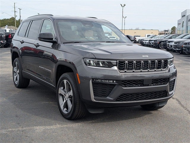 2026 Jeep Cherokee Overland