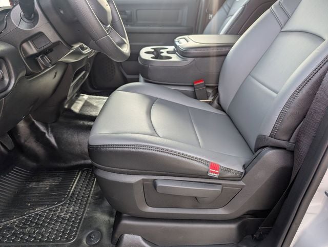 2026 RAM 3500 RAM 3500 TRADESMAN CREW CAB 4X4 8' BOX