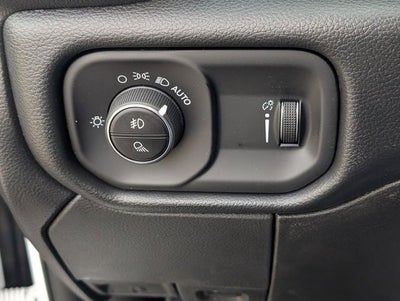 2026 RAM 3500 RAM 3500 TRADESMAN CREW CAB 4X4 8' BOX
