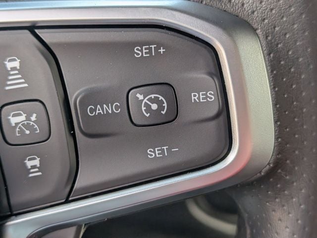 2026 RAM 3500 RAM 3500 TRADESMAN CREW CAB 4X4 8' BOX