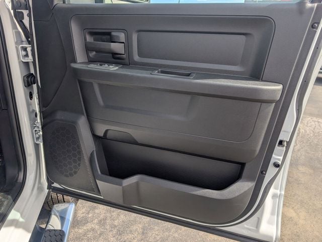 2026 RAM 3500 RAM 3500 TRADESMAN CREW CAB 4X4 8' BOX