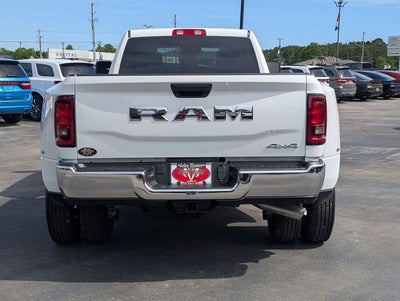 2026 RAM 3500 RAM 3500 TRADESMAN CREW CAB 4X4 8' BOX