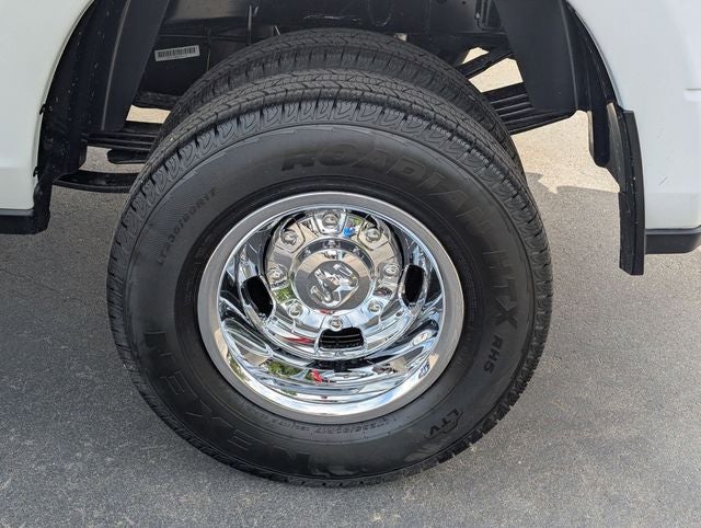 2026 RAM 3500 RAM 3500 TRADESMAN CREW CAB 4X4 8' BOX