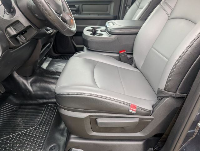 2026 RAM 3500 RAM 3500 TRADESMAN CREW CAB 4X4 8' BOX