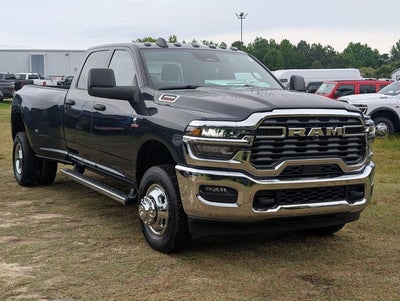 2026 RAM 3500 RAM 3500 TRADESMAN CREW CAB 4X4 8' BOX