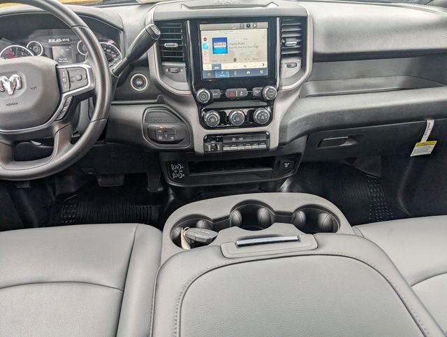 2026 RAM 3500 RAM 3500 TRADESMAN CREW CAB 4X4 8' BOX