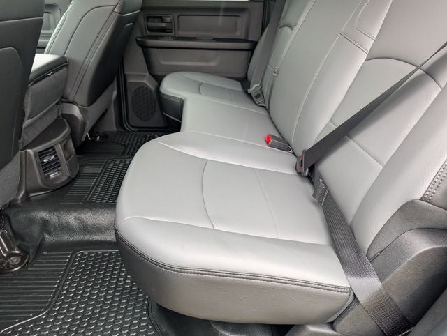 2026 RAM 3500 RAM 3500 TRADESMAN CREW CAB 4X4 8' BOX