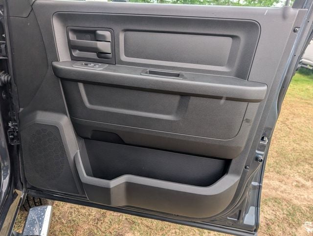 2026 RAM 3500 RAM 3500 TRADESMAN CREW CAB 4X4 8' BOX
