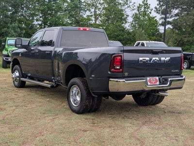 2026 RAM 3500 RAM 3500 TRADESMAN CREW CAB 4X4 8' BOX