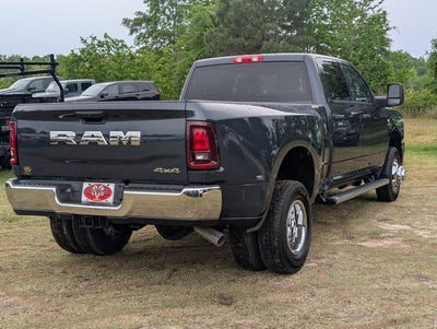 2026 RAM 3500 RAM 3500 TRADESMAN CREW CAB 4X4 8' BOX