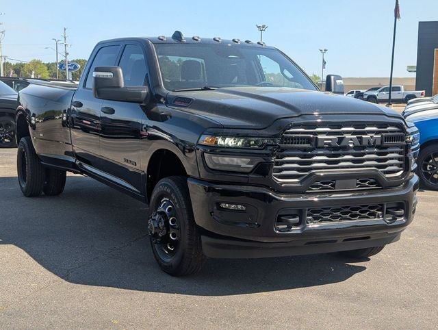 2026 RAM 3500 RAM 3500 BIG HORN CREW CAB 4X4 8' BOX