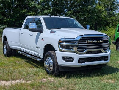 2026 RAM Ram 3500 RAM 3500 LARAMIE CREW CAB 4X4 8' BOX