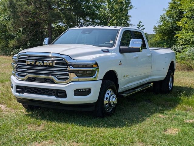 2026 RAM Ram 3500 RAM 3500 LARAMIE CREW CAB 4X4 8' BOX
