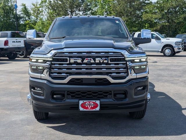 2026 RAM Ram 3500 RAM 3500 LIMITED CREW CAB 4X4 8' BOX