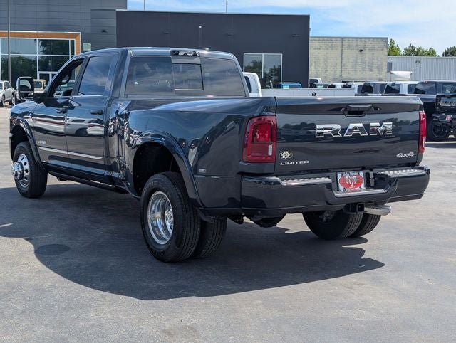 2026 RAM Ram 3500 RAM 3500 LIMITED CREW CAB 4X4 8' BOX