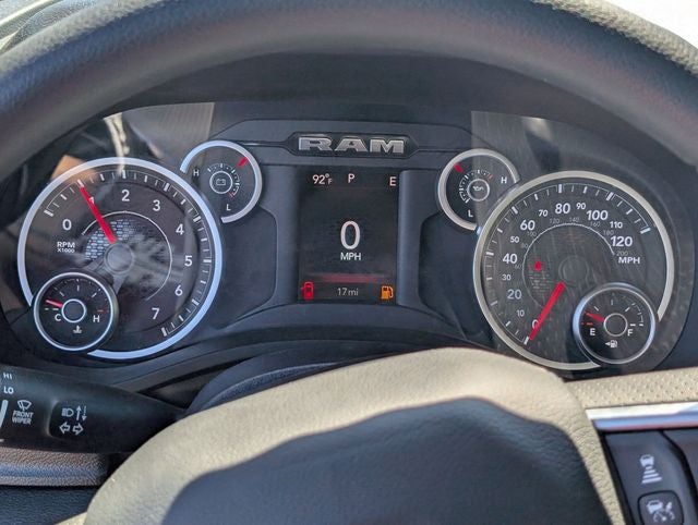 2026 RAM Ram 1500 RAM 1500 EXPRESS CREW CAB 4X2 5'7' BOX