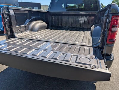 2026 RAM Ram 1500 RAM 1500 EXPRESS CREW CAB 4X2 5'7' BOX