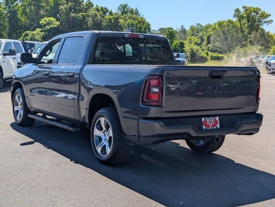 2026 RAM Ram 1500 RAM 1500 EXPRESS CREW CAB 4X2 5'7' BOX
