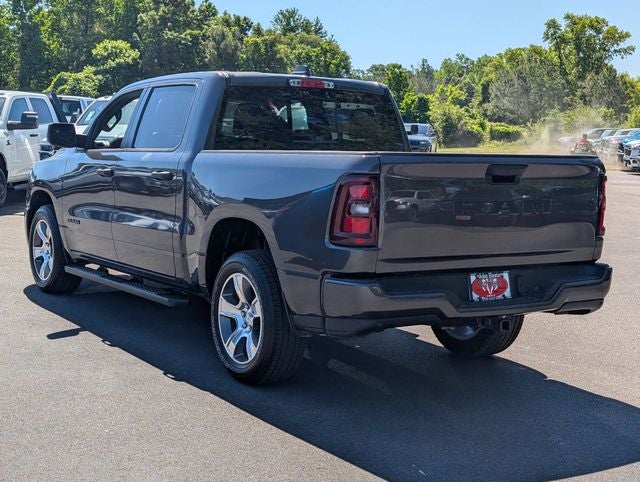 2026 RAM Ram 1500 RAM 1500 EXPRESS CREW CAB 4X2 5'7' BOX