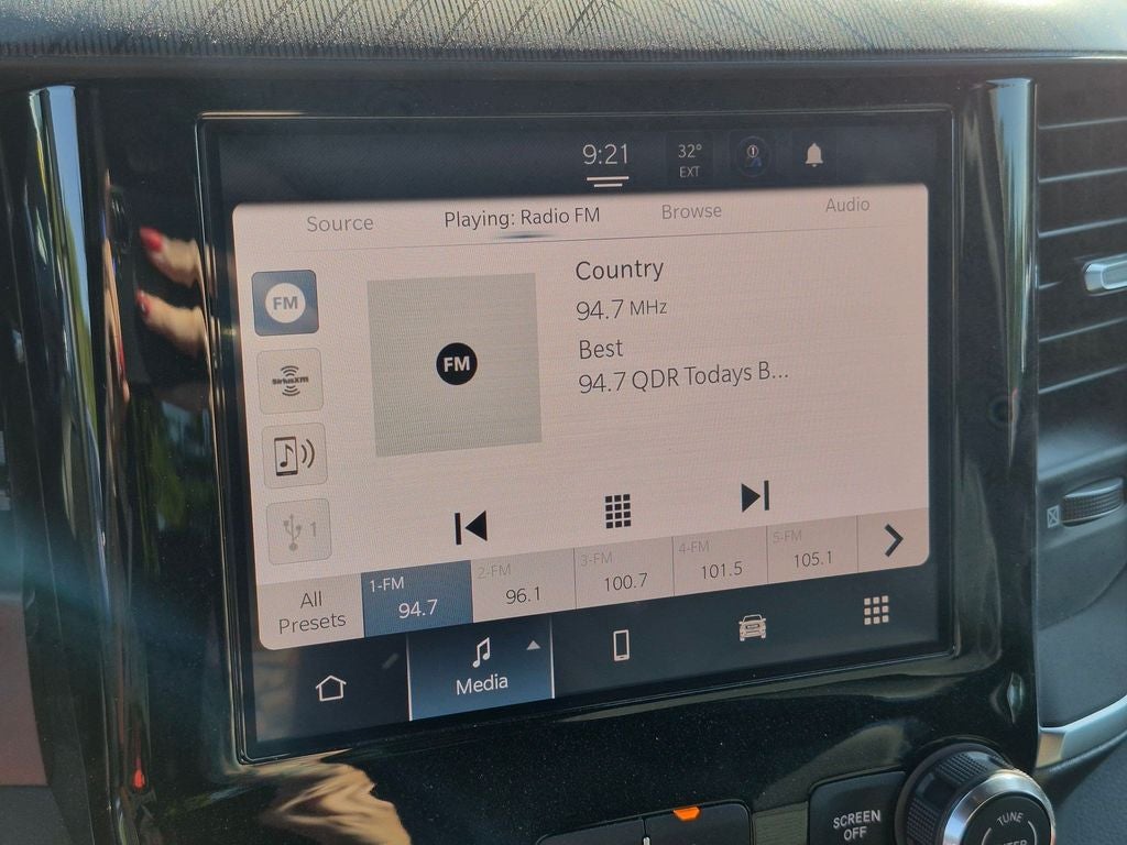 2026 RAM 1500 Express - Photo 16