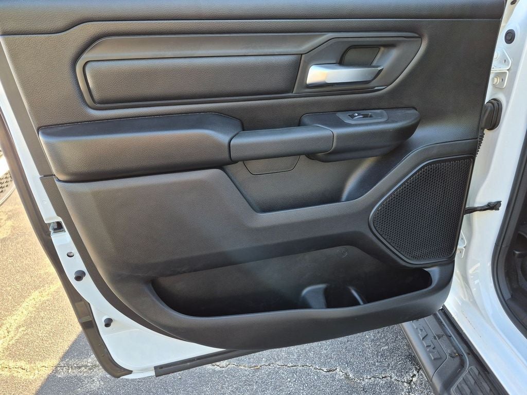 2026 RAM 1500 Express - Photo 23