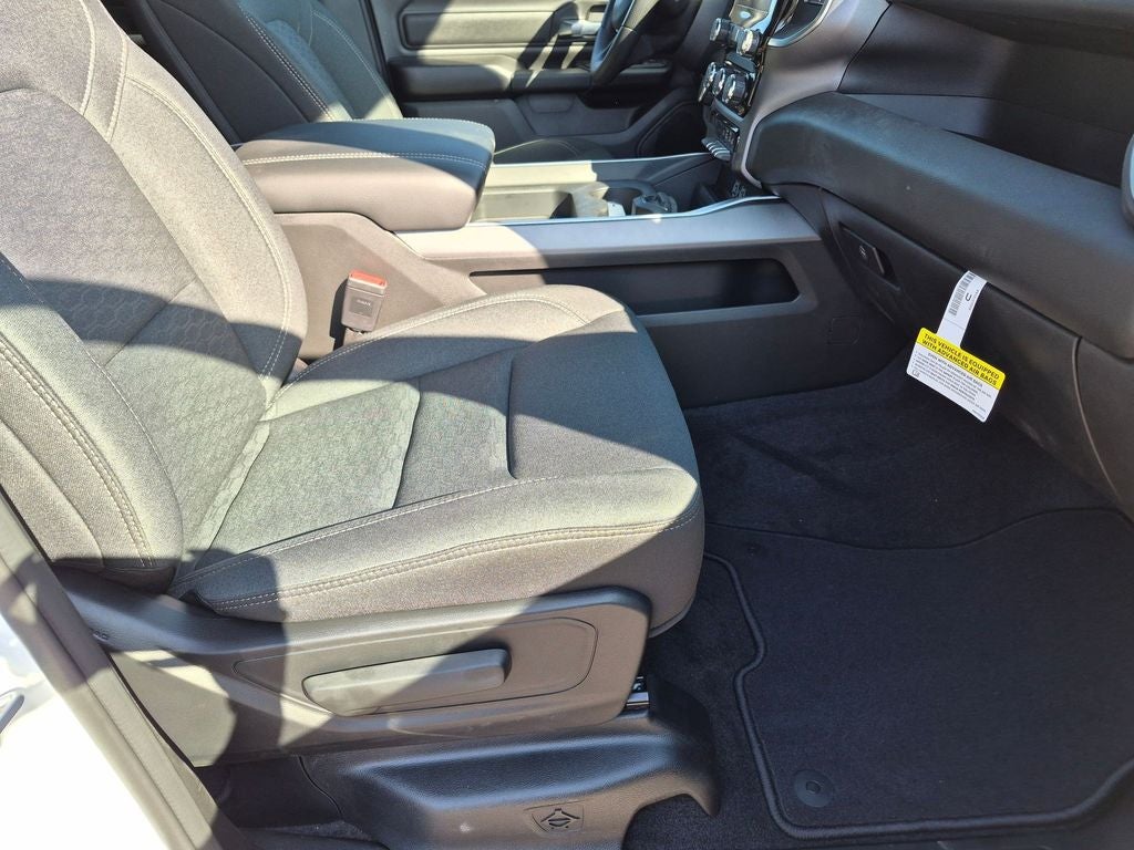 2026 RAM 1500 Express - Photo 28