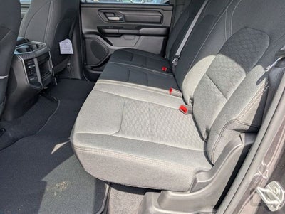 2026 RAM 1500 RAM 1500 EXPRESS CREW CAB 4X4 5'7' BOX
