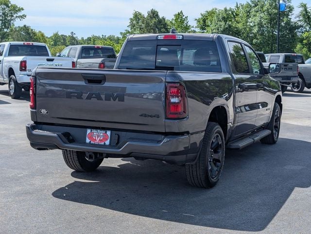 2026 RAM 1500 RAM 1500 EXPRESS CREW CAB 4X4 5'7' BOX