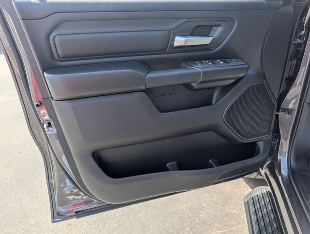 2026 RAM 1500 RAM 1500 EXPRESS CREW CAB 4X4 5'7' BOX