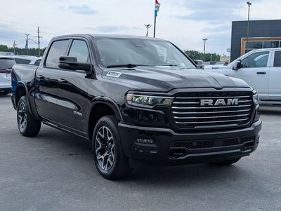 2026 RAM 1500 RAM 1500 LARAMIE CREW CAB 4X4 5'7' BOX
