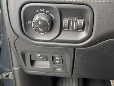 2026 RAM 2500 RAM 2500 TRADESMAN CREW CAB 4X4 6'4' BOX