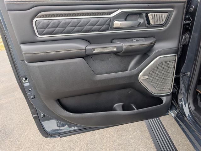 2026 RAM 2500 RAM 2500 TRADESMAN CREW CAB 4X4 6'4' BOX