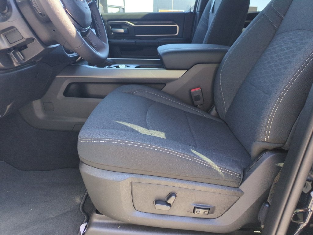 2027 RAM 2500 Big Horn