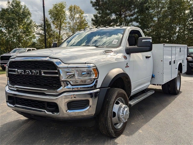 2024 RAM 5500HD Tradesman