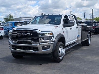 2026 RAM Ram 5500 Chassis Cab RAM 5500 TRADESMAN CHASSIS CREW CAB 4X4 84' CA