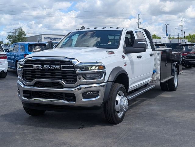 2026 RAM Ram 5500 Chassis Cab RAM 5500 TRADESMAN CHASSIS CREW CAB 4X4 84' CA