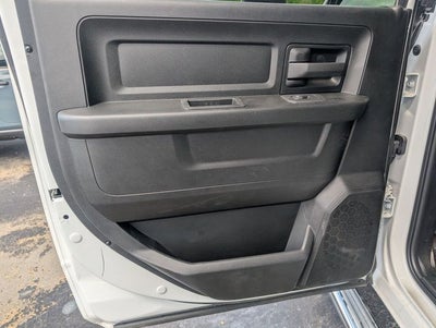 2026 RAM 5500HD RAM 5500 TRADESMAN CHASSIS CREW CAB 4X4 84' CA