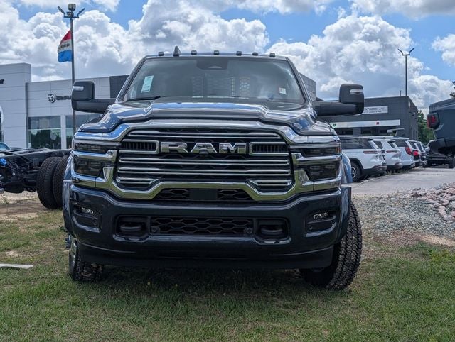2026 RAM 5500HD RAM 5500 BIG HORN CHASSIS CREW CAB 4X4 84' CA