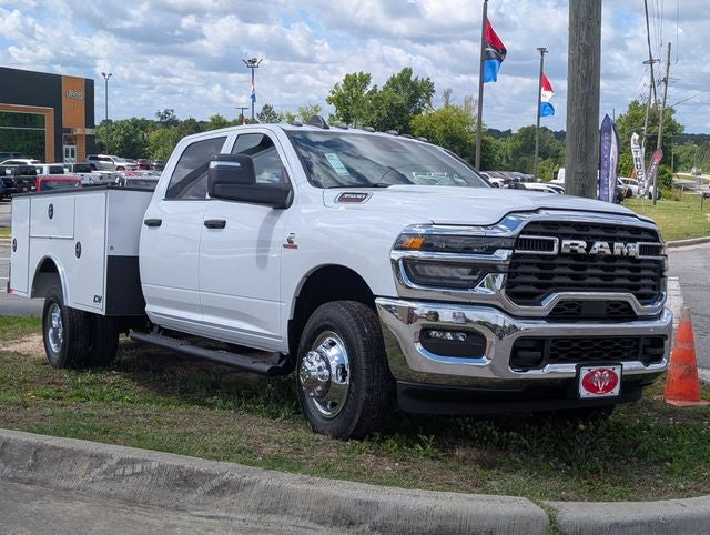 2026 RAM Ram 3500 Chassis Cab RAM 3500 TRADESMAN CREW CAB CHASSIS 4X4 60' CA