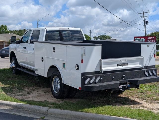 2026 RAM Ram 3500 Chassis Cab RAM 3500 TRADESMAN CREW CAB CHASSIS 4X4 60' CA