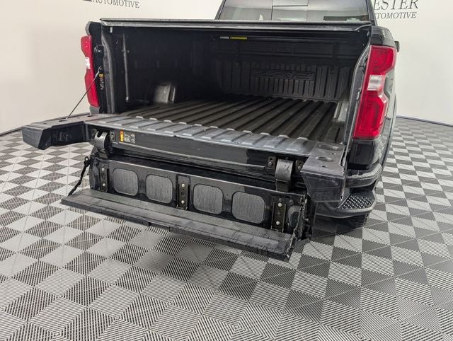 2022 Chevrolet Silverado 1500 4WD Crew Cab Short Bed ZR2