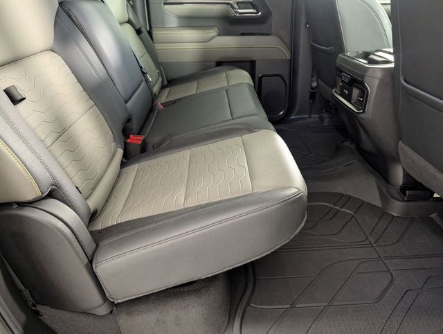 2022 Chevrolet Silverado 1500 4WD Crew Cab Short Bed ZR2