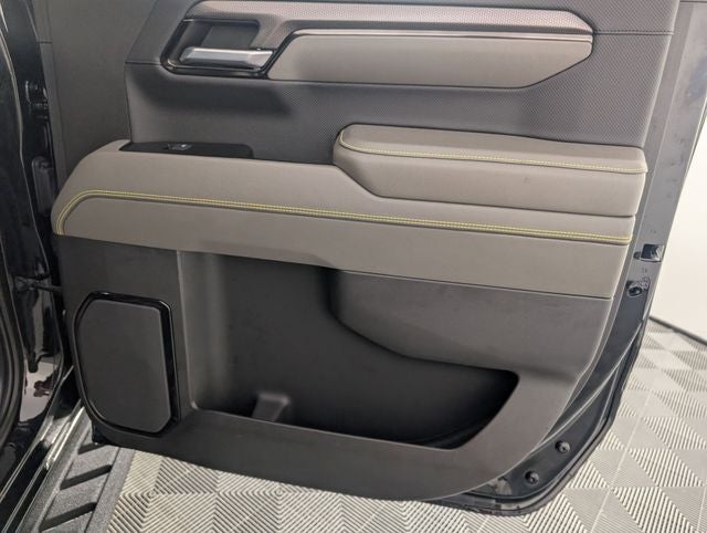 2022 Chevrolet Silverado 1500 4WD Crew Cab Short Bed ZR2