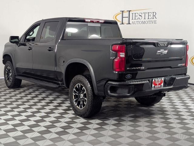 2022 Chevrolet Silverado 1500 4WD Crew Cab Short Bed ZR2