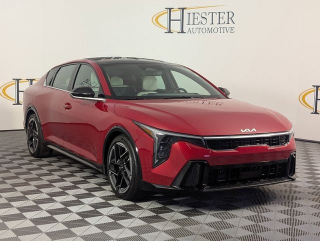 2025 Kia K4 GT-Line
