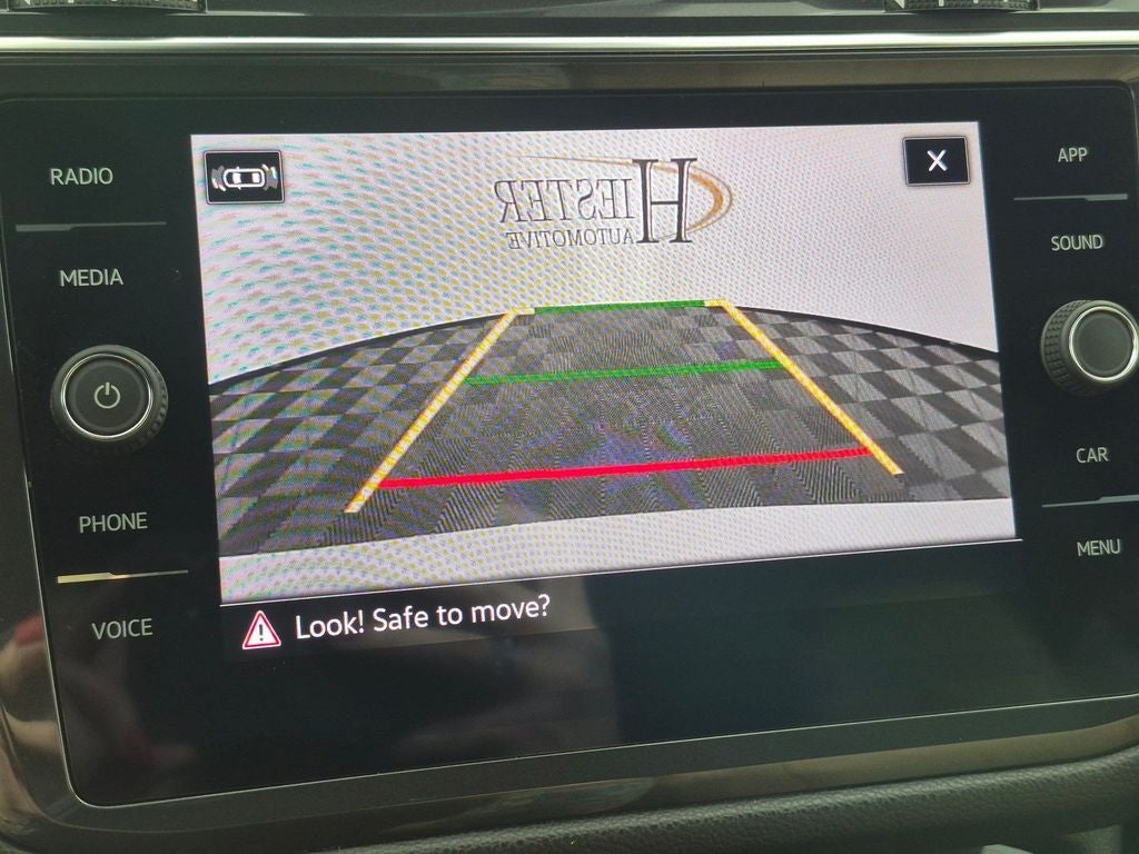2023 Volkswagen Tiguan 2.0T SE