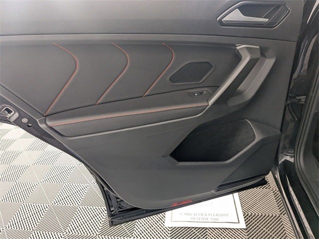 2024 Volkswagen Tiguan 2.0T Wolfsburg Edition