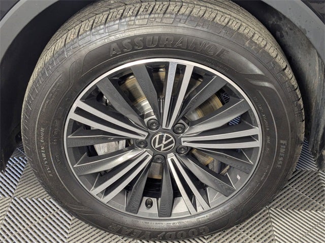 2024 Volkswagen Tiguan 2.0T Wolfsburg Edition